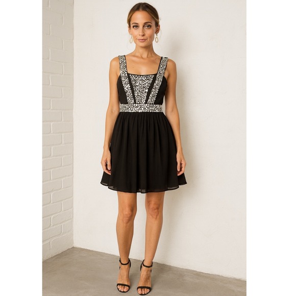 Quinn Black Dress Silver Sequined Mini Party Chic Flare Formal Women Size Medium - Picture 1 of 6